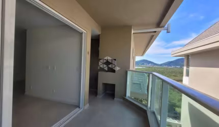 DUPLEX, 3 QUARTOS SENDO 3 SUÍTES; LAVABO; SACADA COM CHURRASQUEIRA!