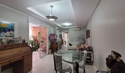 APARTAMENTO 3 QUARTOS, SACADA COM CHURRASQUEIRA A CARVÃO NO CÓRREGO GRANDE!