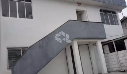 INVESTIDOR - PRÉDIO RESIDENCIAL COM 17 APARTAMENTOS NA TRINDADE - 300 METROS DA UFSC