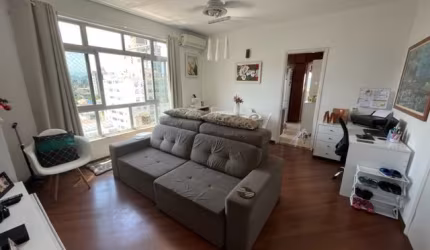 Vendo 2 dorms com garagem na Ponta da Praia Ref. 2753