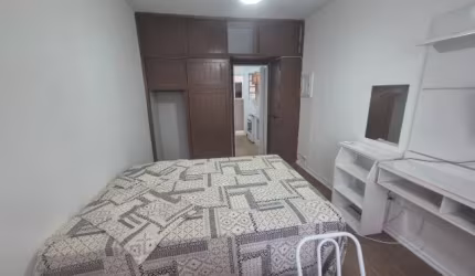 Alugo Kitnet Mobiliada na José Menino próximo mar Ref. 2179