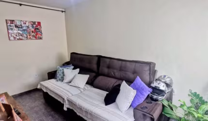 Casa com 2 quartos à venda na Angelina Calochini de Faria, 44, Parque Vitória Régia, Sorocaba por R$ 275.000