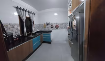 Casa com 2 quartos à venda na Rua Janete Sanches Molina Foramiglio, 1010, Jardim Califórnia, Sorocaba por R$ 320.000