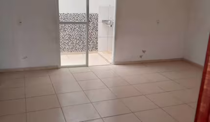 Casa com 2 quartos à venda na Alameda Família Matieli, 18, Jardim Santa Marta, Sorocaba por R$ 150.000