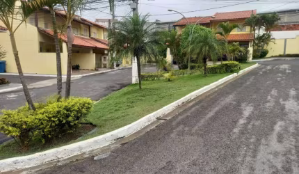 Casa em condomínio fechado com 3 quartos à venda na Rua João Martini Filho, 525, Jardim São Conrado, Sorocaba por R$ 350.000