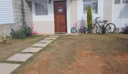 Casa em condomínio fechado com 2 quartos à venda na Rua Doutor Américo Figueiredo, 7401, Conjunto Habitacional Júlio de Mesquita Filho, Sorocaba por R$ 330.000