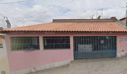 Casa com 6 quartos à venda na Rua José Martins Rodrigues, 242, Jardim Toledo, Votorantim por R$ 425.532