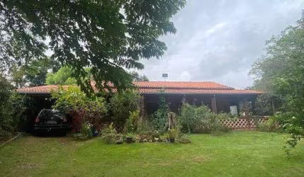 Chácara / sítio com 3 quartos à venda na Zona Rural, Salto de Pirapora  por R$ 450.000