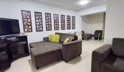 Casa com 3 quartos à venda na Rua Limeira, 508, Jardim Leocádia, Sorocaba por R$ 650.000