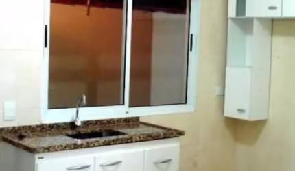 Casa com 2 quartos à venda na Mariana Ribeiro de Andrade, 40, Jardim Eden Ville, Sorocaba por R$ 325.000