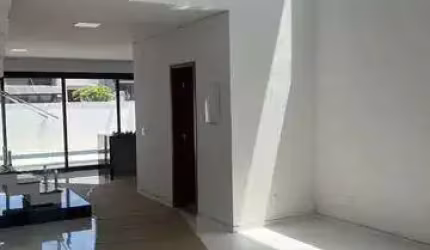 Casa em condomínio fechado com 3 quartos à venda na Rua Professora Maria Vieira Negrão Peixoto, 1, Residencial Bosques dos Ipês, Tatuí por R$ 950.000