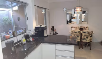 Casa em condomínio fechado com 3 quartos à venda na Rua Elias Rodrigues Claro, 270, Jardim São Carlos, Sorocaba por R$ 765.000