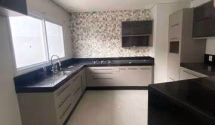 Casa em condomínio fechado com 3 quartos à venda na Avenida Paraná, 3.530, Cajuru do Sul, Sorocaba por R$ 723.500