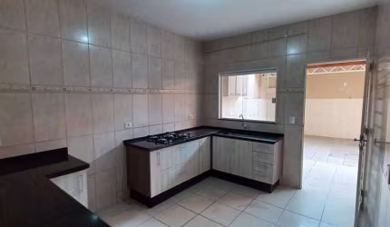 Casa com 2 quartos à venda na Rua Antônio Piantore, Jardim São Guilherme, Sorocaba por R$ 289.000