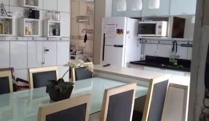 Casa com 2 quartos à venda na Jose Lamberti, 105, Jardim Santo André, Sorocaba por R$ 299.000