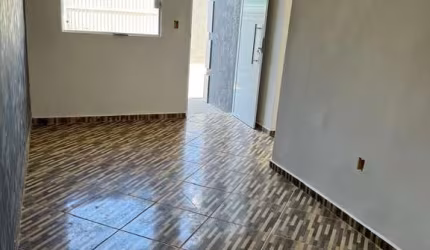 Casa com 3 quartos à venda na Simphoriano Martinez, 117, Jardim Turmalina, Sorocaba, 60 m2 por R$ 330.000
