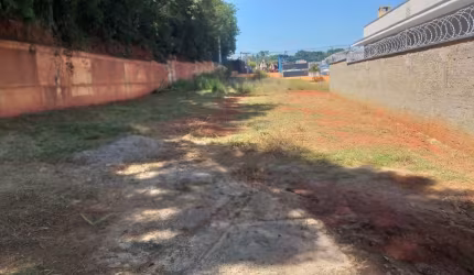 Terreno à venda na Manoel Vieira, 1020, Centro, Araçoiaba da Serra por R$ 240.000