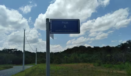 Terreno em condomínio fechado à venda na Rua Itu, Centro, Indaial por R$ 164.800