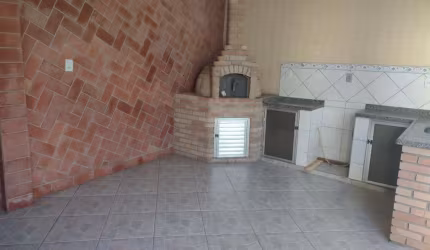Casa com 2 quartos à venda na Medeiros Simas, 200, Vila Progresso, Sorocaba por R$ 510.000