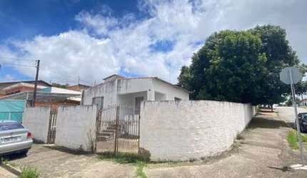 Terreno à venda na James Tadeu de Paula Ramos, 53, Jardim Gutierres, Sorocaba por R$ 315.000