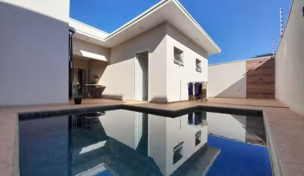 Casa com 3 quartos à venda na Zélia de Lima Rosa, 66, Recanto das Primaveras, Boituva por R$ 770.000