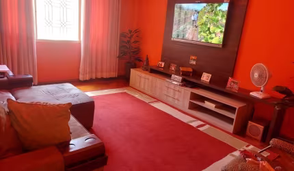 Casa com 3 quartos à venda na Michel Feres Haddad, 120, Jardim São Carlos, Sorocaba por R$ 680.000