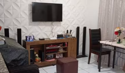 Casa em condomínio fechado com 2 quartos à venda na Nair Faria Lamarca, 282, Jardim Maria Elvira, Sorocaba por R$ 234.000