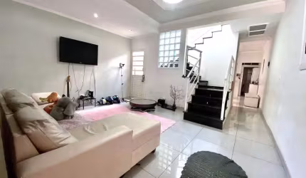Casa com 2 quartos à venda na Francisco Eduardo Silva de Oliveira, 18, Jardim Dois Corações, Sorocaba por R$ 370.000