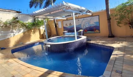 Casa com 5 quartos à venda na Rua Antônio Guitti, 460, Jardim Eltonville, Sorocaba por R$ 2.490.000
