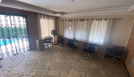 Casa comercial para alugar na Nicolau Alonso Filho, 495, Jardim Santa Rosália, Sorocaba por R$ 13.000