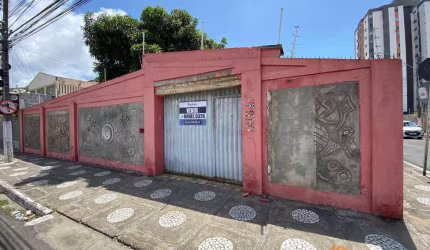 Casa ideal para fins comerciais no Pereira Lobo - Rua da Ita Bolos 400m² - 800mil