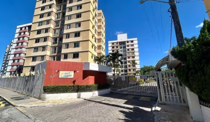 Apartamento com 3 dormitórios à venda, 65 m² por R$ 255.000,00 - Luzia - Aracaju/SE