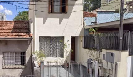 Sobrado com 2 Quartos e 2 banheiros para Alugar, 110 m² por R$ 2.800/Mês