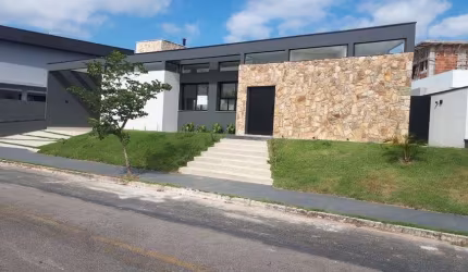 Condominio Terras do Vale em Caçapava, casa com 4 dorms / Aceita permuta