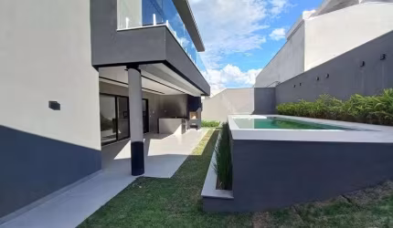 Residencial Alphaville II, casa nova com 4 suítes / Avalia permutas