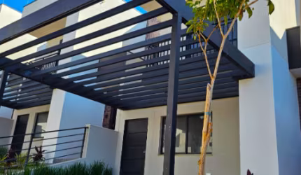 Condominio fechado EntreSerras / Santa Isabel