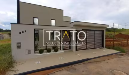 Casa com 2 quartos à venda na Rua Vereador Antonio Beloto, 202, Centro, Santo Antônio do Jardim, 140 m2 por R$ 750.000
