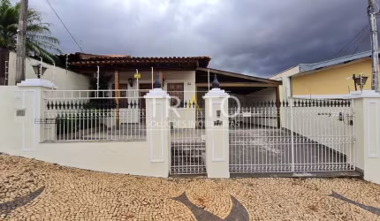 Casa com 3 quartos à venda na Rua Cássio Ciampolini, 64, Jardim Magnólia, Campinas, 253 m2 por R$ 780.000