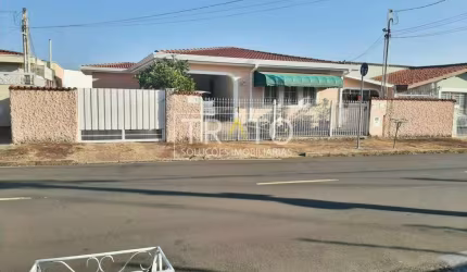 Casa com 6 quartos à venda na Rua Camilo Castelo Branco, 165, Jardim Nossa Senhora Auxiliadora, Campinas, 309 m2 por R$ 950.000