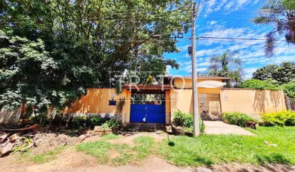 Chácara / sítio com 3 quartos à venda na Rua Fábio Baptista Pinto, 689, Recanto dos Dourados, Campinas, 246 m2 por R$ 900.000
