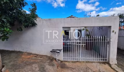 Casa com 2 quartos à venda na Rua David Antunes, 61, Vila Trinta e Um de Março, Campinas, 157 m2 por R$ 300.000