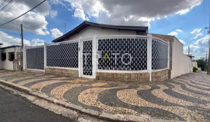 Casa com 3 quartos à venda na Francisco Moraes Júnior, 6, Jardim Leonor, Campinas, 221 m2 por R$ 680.000