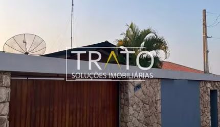 Casa com 3 quartos à venda na General Osório, 176, Vila Martina, Valinhos, 172 m2 por R$ 769.000