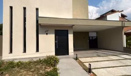 Casa de condomínio 3 Suítes com piscina no Residencial Lagos D'Icaraí