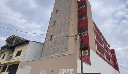Ótimo apartamento na Vila Nhocune