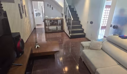 BELO SOBRADO À VENDA NO CANGAÍBA PENHA ZL