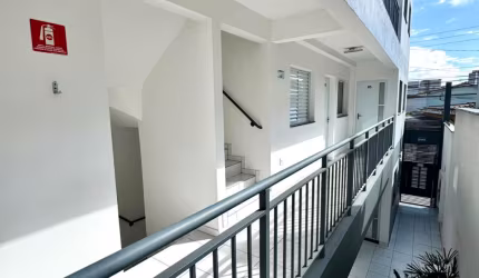 APARTAMENTO NA VILA GRANADA À 6 MINUTOS DO METRÔ GUILHERMINA