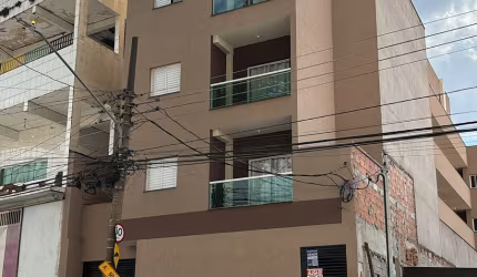 MORE NA VILA MATILDE 2 DORMS COM VAGA