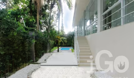 Casa em condomínio fechado com 4 quartos para alugar na Praça Marechal Deodoro, Alto da Boa Vista, São Paulo por R$ 28.000
