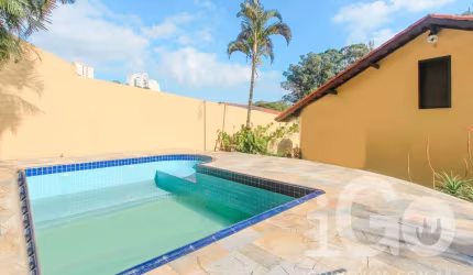 Casa com 4 quartos à venda na Avenida Manoel dos Reis Araújo, Jardim Marajoara, São Paulo por R$ 1.750.000